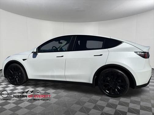 2021 Tesla Model Y Long Range Dual Motor All-Wheel Drive