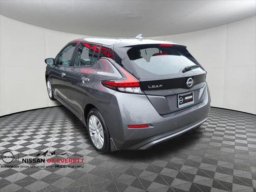 2024 Nissan Leaf S