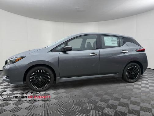 2025 Nissan Leaf SV PLUS