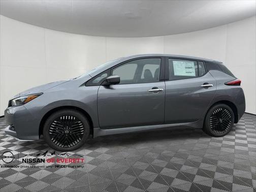 2025 Nissan Leaf SV PLUS