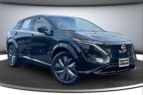 Black Diamond Pearl 2023 Nissan ARIYA ENGAGE