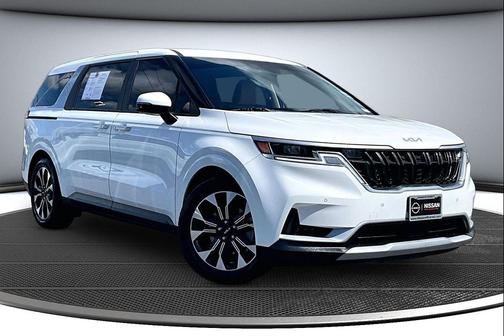 Snow White Pearl 2022 Kia Carnival EX