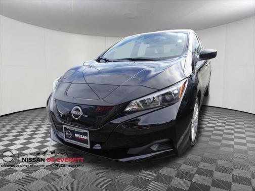 2025 Nissan Leaf S