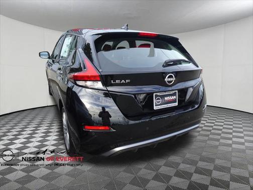 2025 Nissan Leaf S