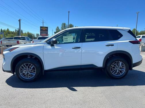 2025 Nissan Rogue S