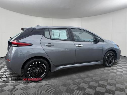 2023 Nissan Leaf SV PLUS 60 kWh