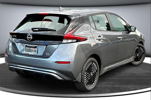 2025 Nissan Leaf SV PLUS