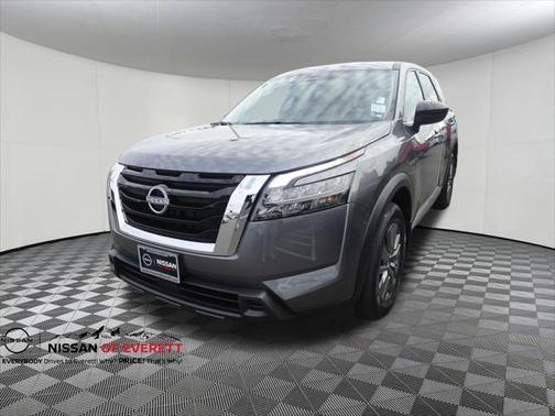 2025 Nissan Pathfinder S 4WD