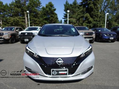 2025 Nissan Leaf SV PLUS