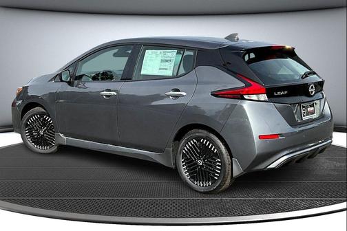 2025 Nissan Leaf SV PLUS
