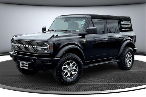 2022 Ford Bronco Badlands