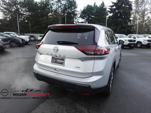 2025 Nissan Rogue S