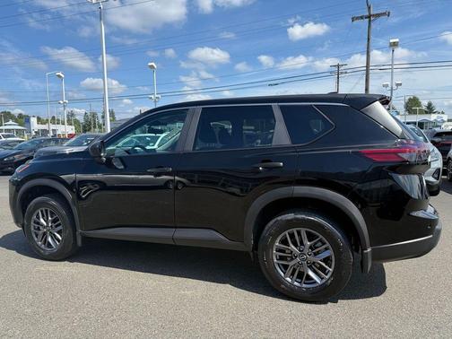 2025 Nissan Rogue S