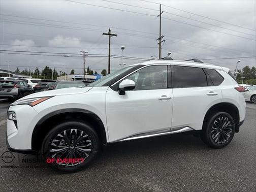 2025 Nissan Rogue Platinum