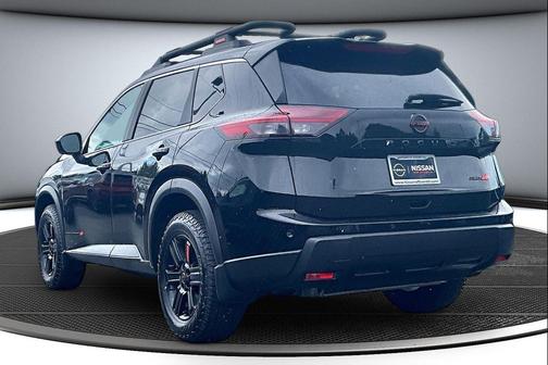 Super Black 2025 Nissan Rogue Rock Creek