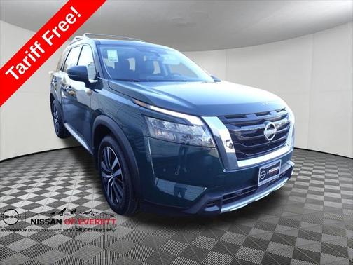 2025 Nissan Pathfinder Platinum 4WD