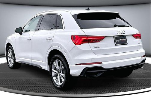 2024 Audi Q3 Premium 45 TFSI S line quattro Tiptronic