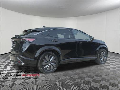2025 Nissan ARIYA PLATINUM+