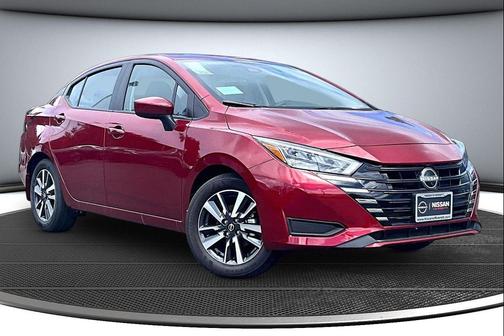 Scarlet Ember Tintcoat 2025 Nissan Versa 1.6 SV