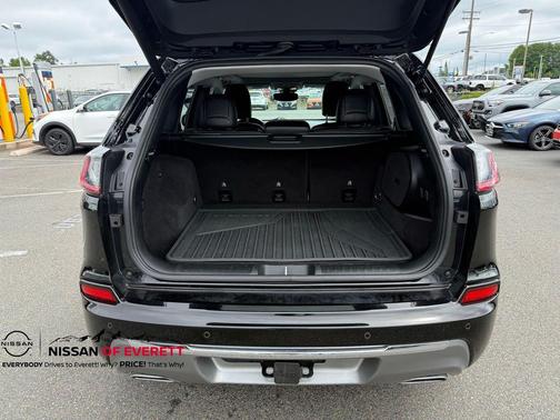 2019 Jeep Cherokee Overland