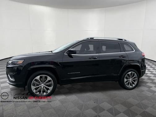 2019 Jeep Cherokee Overland