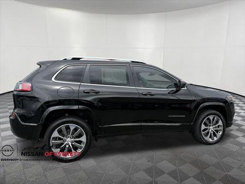 2019 Jeep Cherokee Overland