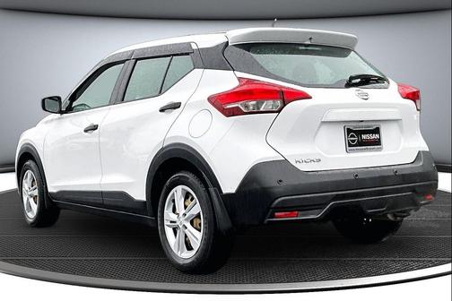 2020 Nissan Kicks S
