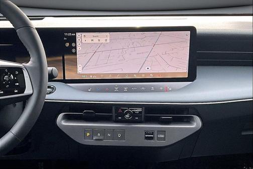 2026 Nissan Leaf PLATINUM+