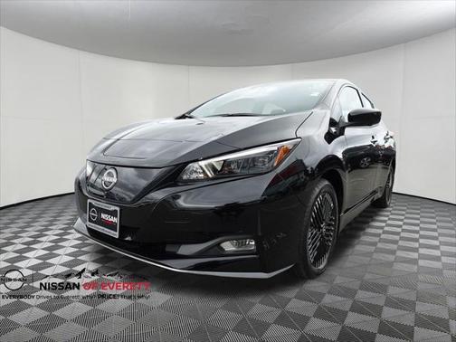 2025 Nissan Leaf SV PLUS