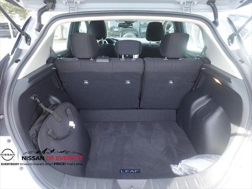 2024 Nissan Leaf SV PLUS