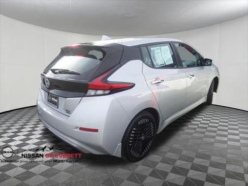 2024 Nissan Leaf SV PLUS