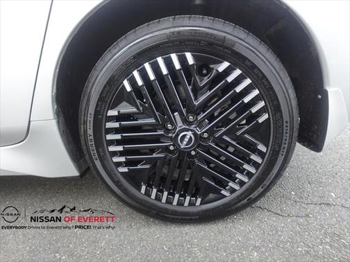 2024 Nissan Leaf SV PLUS