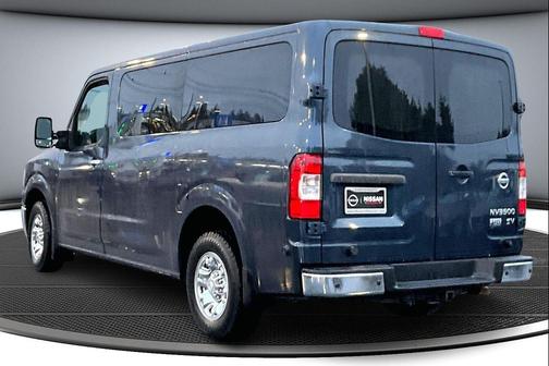 2015 Nissan NV Passenger NV3500 HD S V8