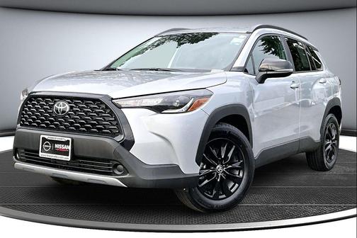 2025 Toyota Corolla Cross LE