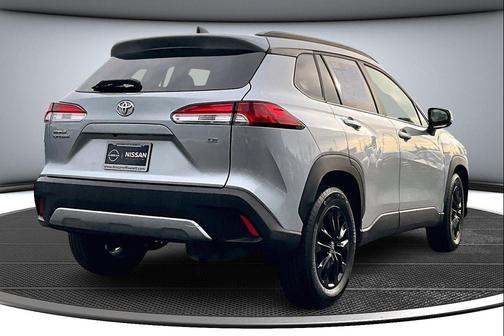 2025 Toyota Corolla Cross LE