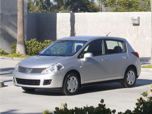 Blue Onyx Metallic 2007 Nissan Versa S