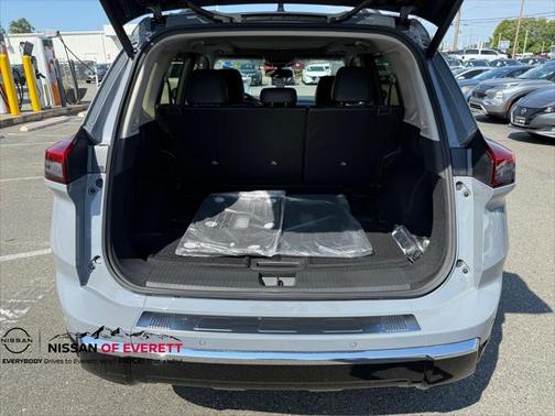 2025 Nissan Rogue Platinum