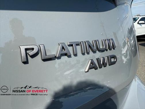 2025 Nissan Rogue Platinum