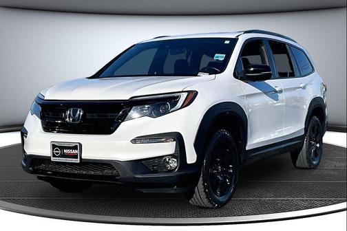Platinum White Pearl 2022 Honda Pilot AWD TrailSport