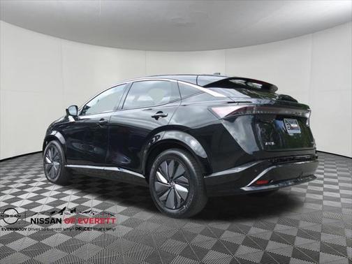 2025 Nissan ARIYA EVOLVE+