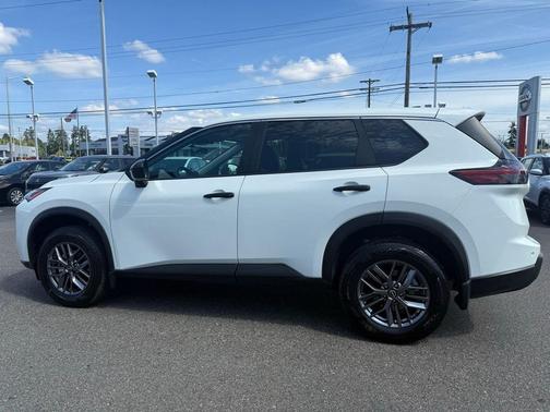 2025 Nissan Rogue S