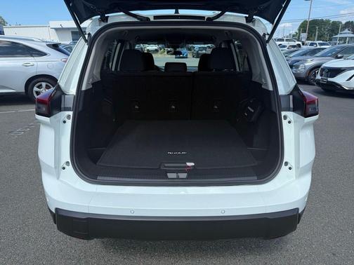 2025 Nissan Rogue S