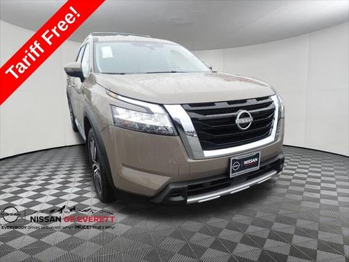 2025 Nissan Pathfinder Platinum 4WD