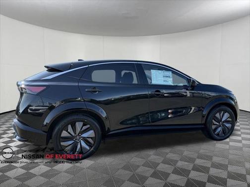 2025 Nissan ARIYA EVOLVE+
