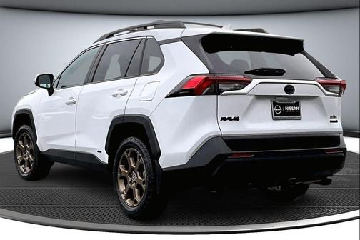 2023 Toyota RAV4 Hybrid Woodland Edition