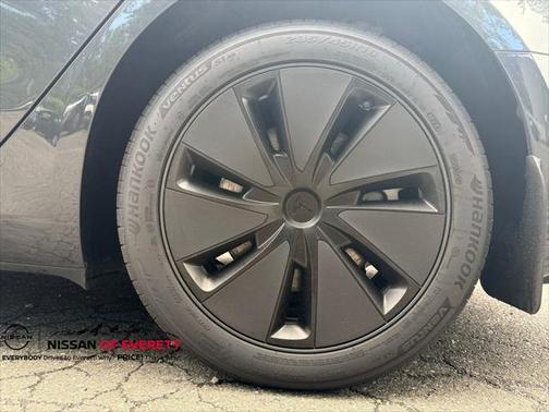 2024 Tesla Model 3 Standard Range