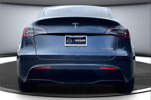 2024 Tesla Model Y Long Range Dual Motor All-Wheel Drive