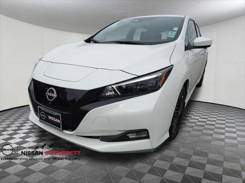 2025 Nissan Leaf SV PLUS
