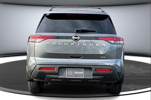 2025 Nissan Pathfinder SV 4WD