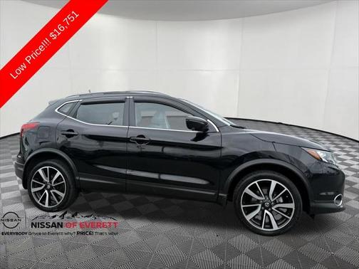 2017 Nissan Rogue Sport SL